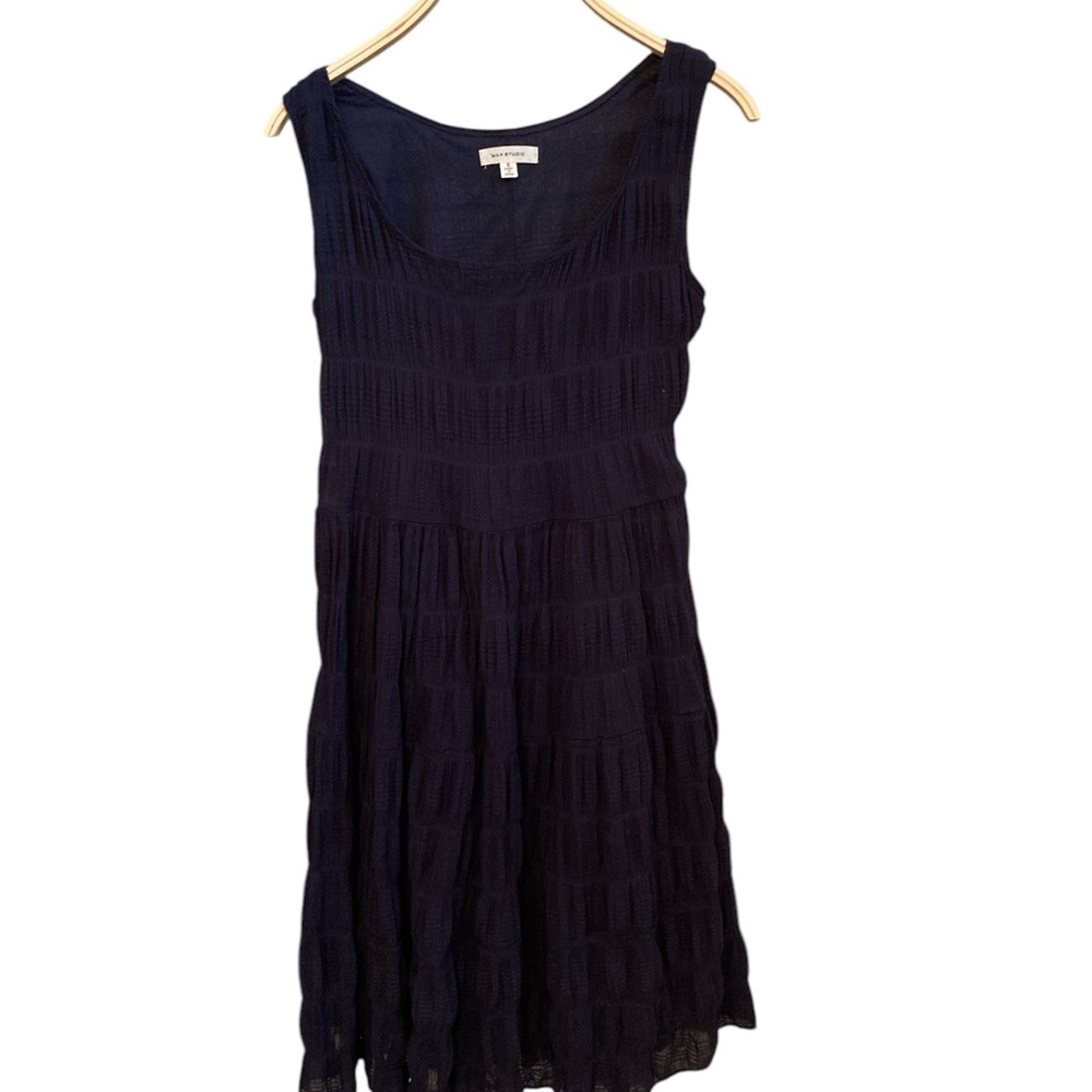 Elegant Navy Sleeveless Dress
